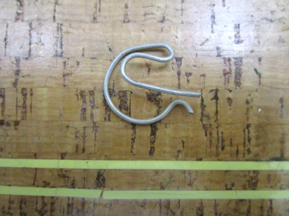 *NEW OEM* 0750 OMC Johnson Evinrude SPRING CLIP 321054 0321054