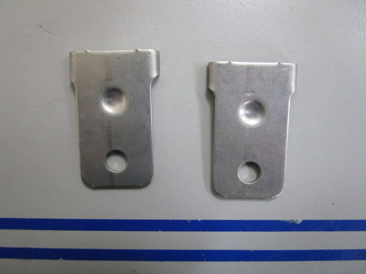 *NEW OEM* (LOT OF 2) 0810 OMC Johnson Evinrude Metal Clamp 328059 0328059