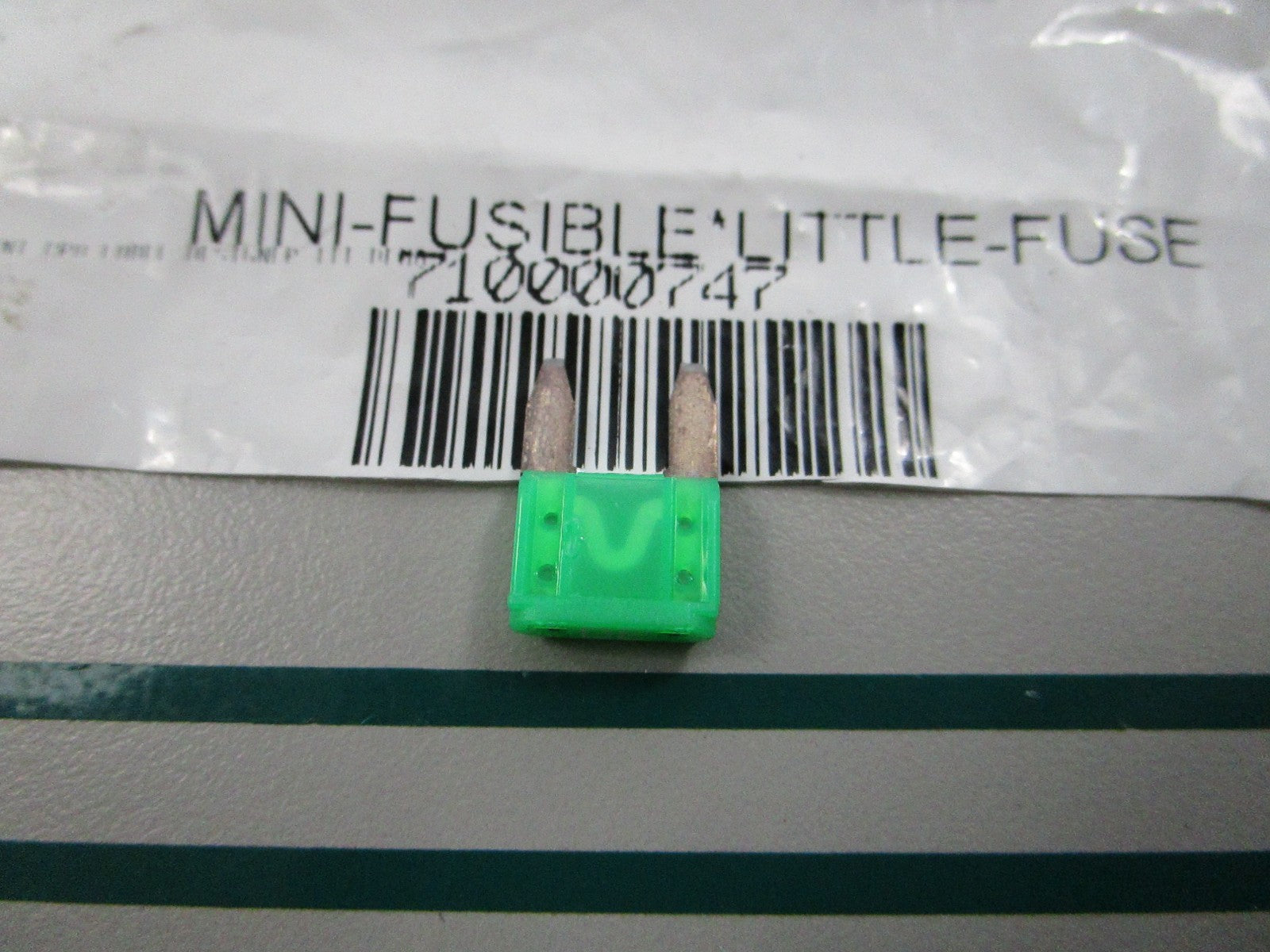 NEW OEM 710000747 Can-Am 30A Mini Fuse 0810