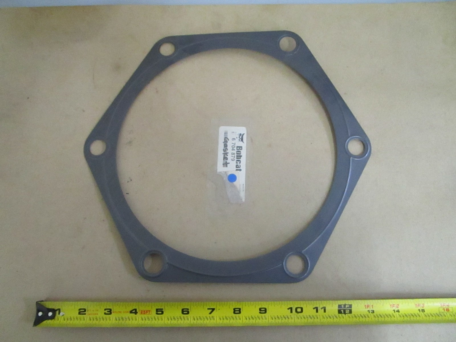 *NEW OEM* 0820 Bobcat Gasket 6704879