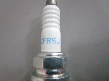 NEW OEM (LOT OF 3) IZFR5J NGK Laser Iridium Spark Plug 0820