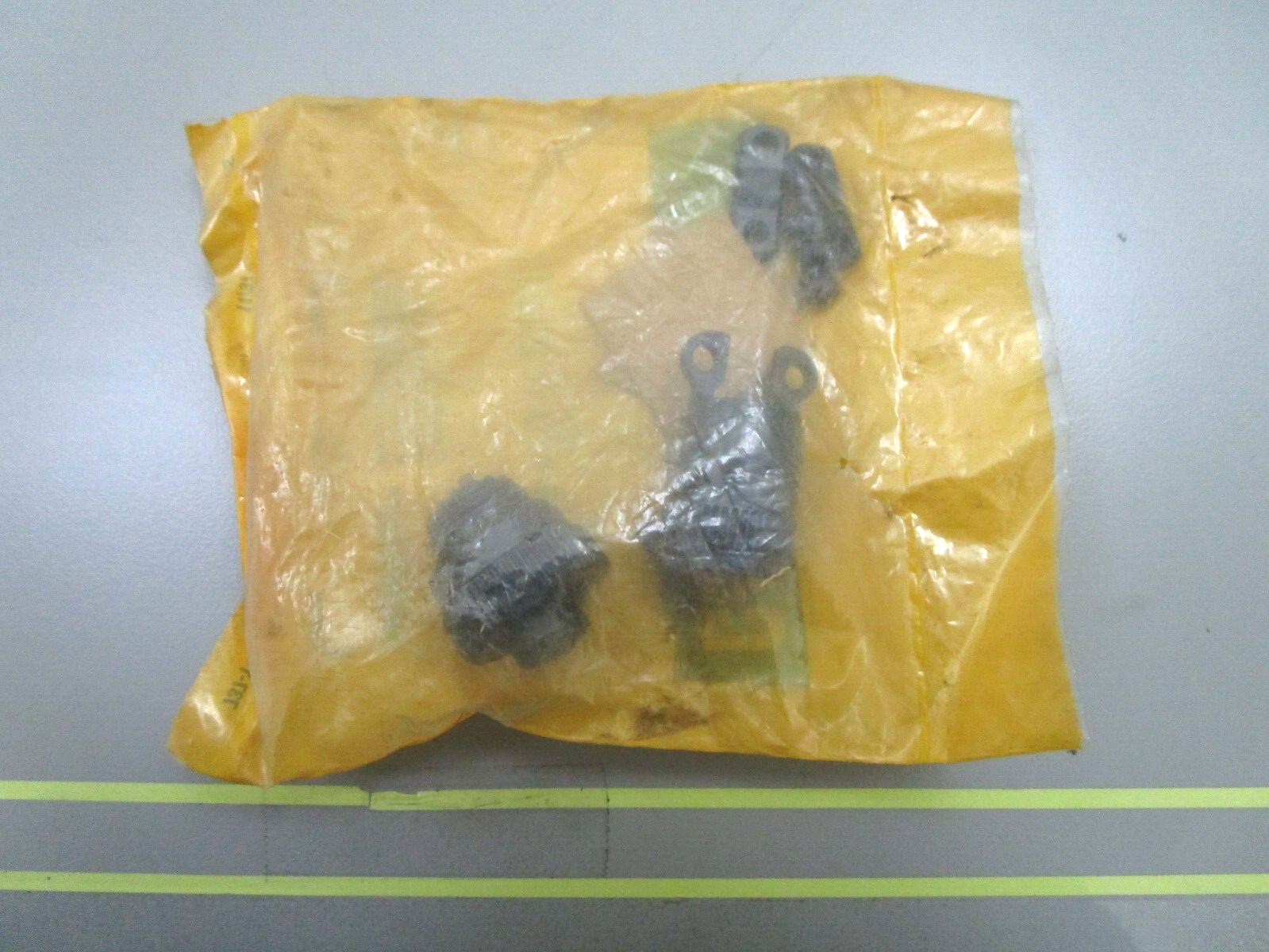 *NEW* 0750 Caterpillar PLUG A  5S-7433