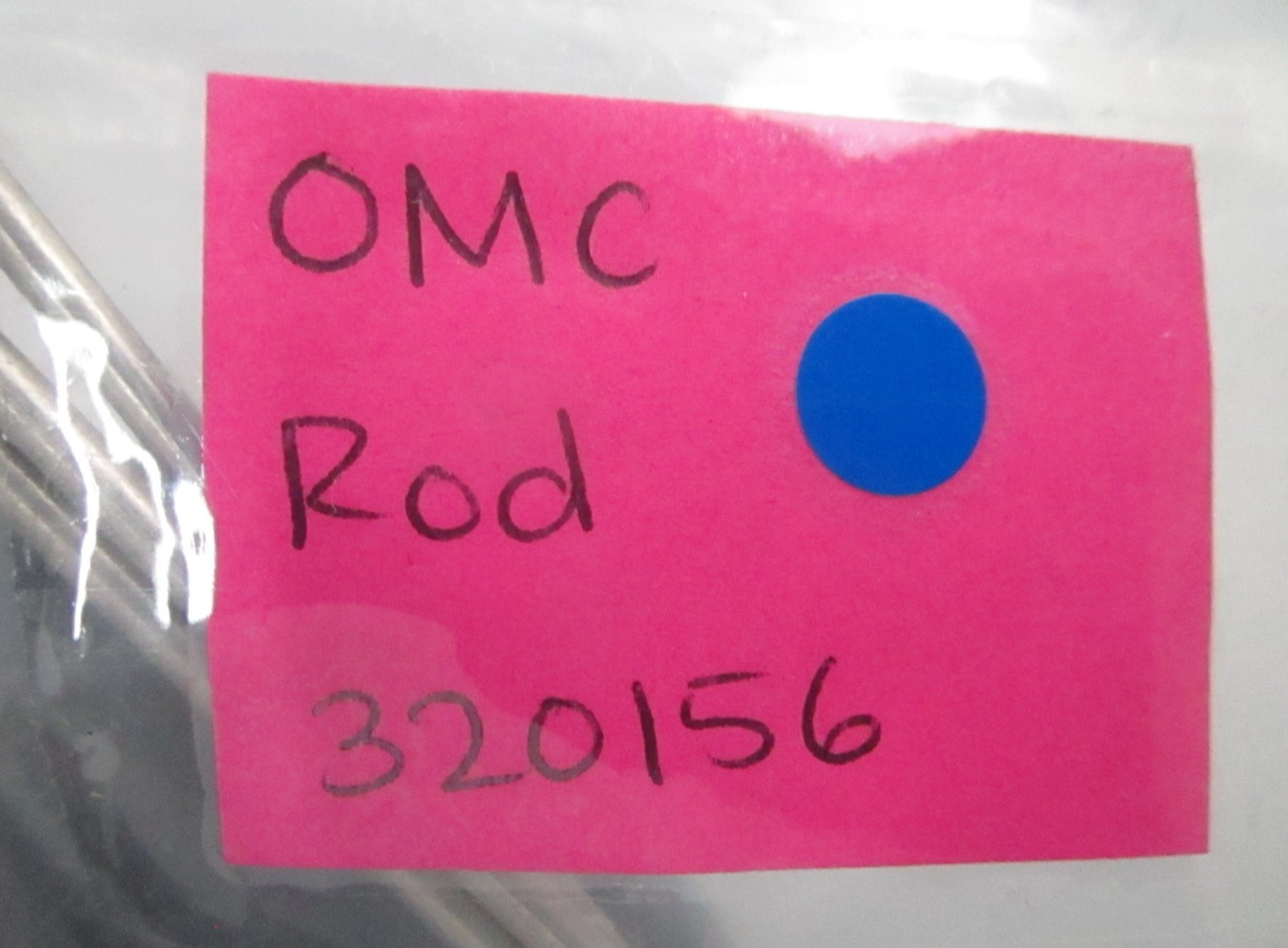 *NEW OEM* 0810 OMC Johnson Evinrude Rod 320156 0320156