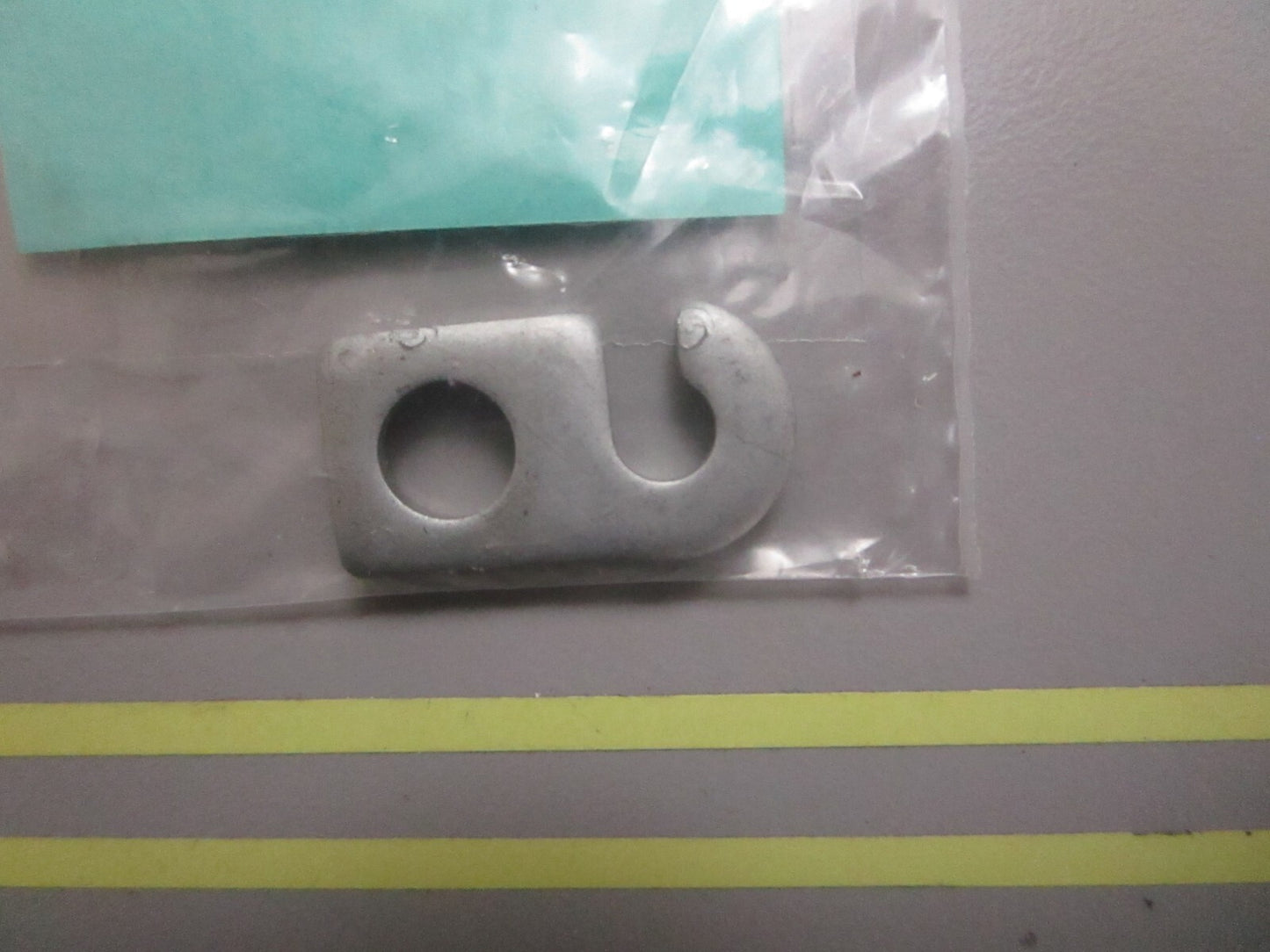 *NEW OEM* 0810 Yamaha Hook 66T-43144-00-00