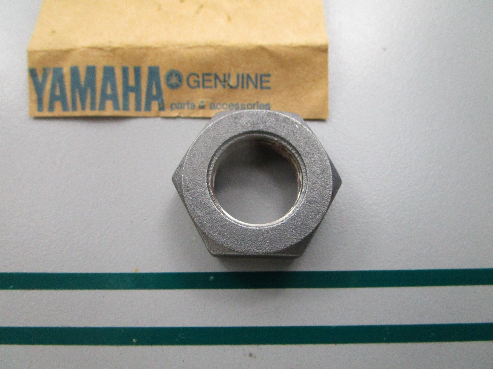 NEW OEM 90179-16018 Yamaha Nut 0810