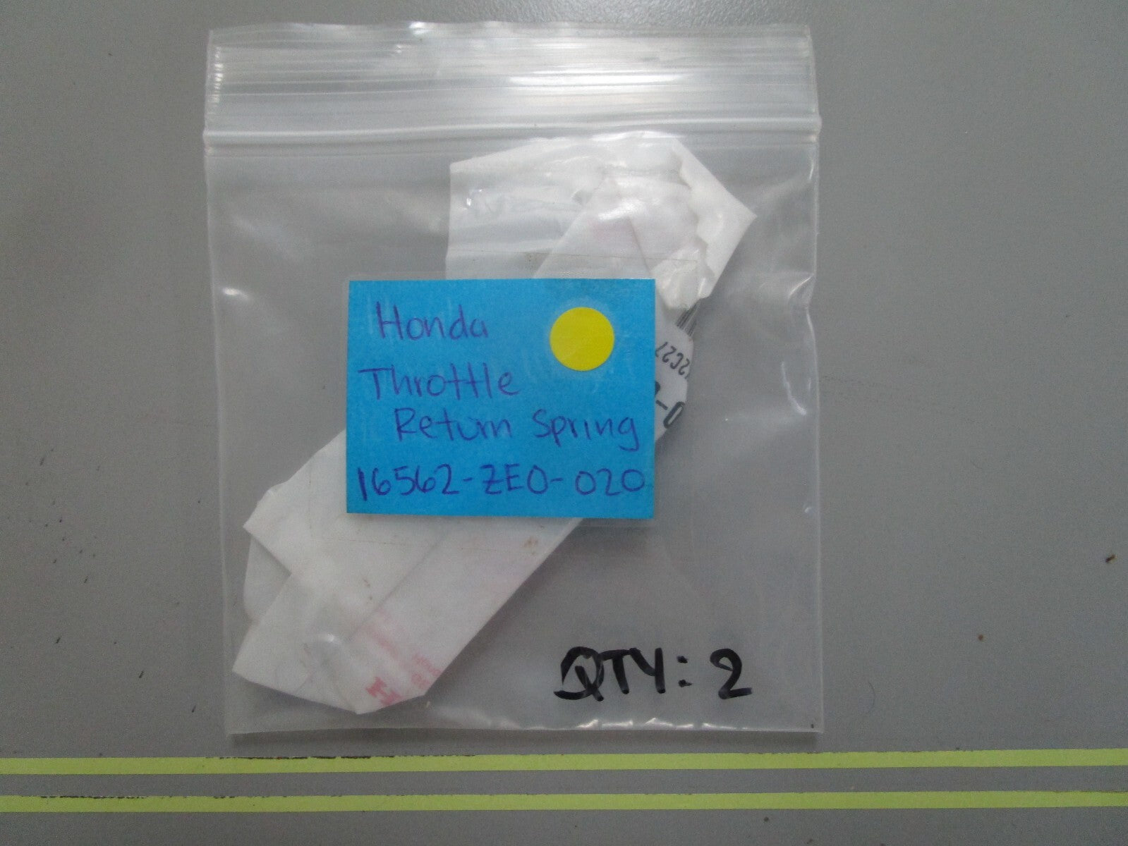 *NEW OEM* 0810 Honda Throttle Return Spring 16562-ZE0-020