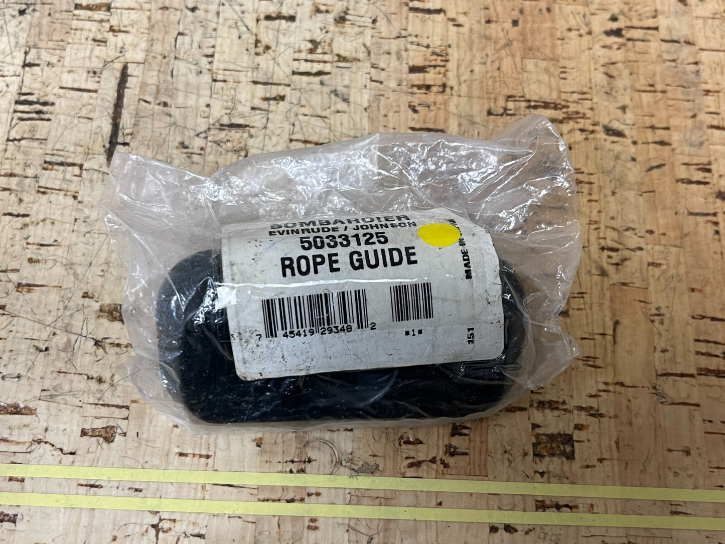 *NEW OEM* 0810 OMC Johnson Evinrude Rope Guide 5033125