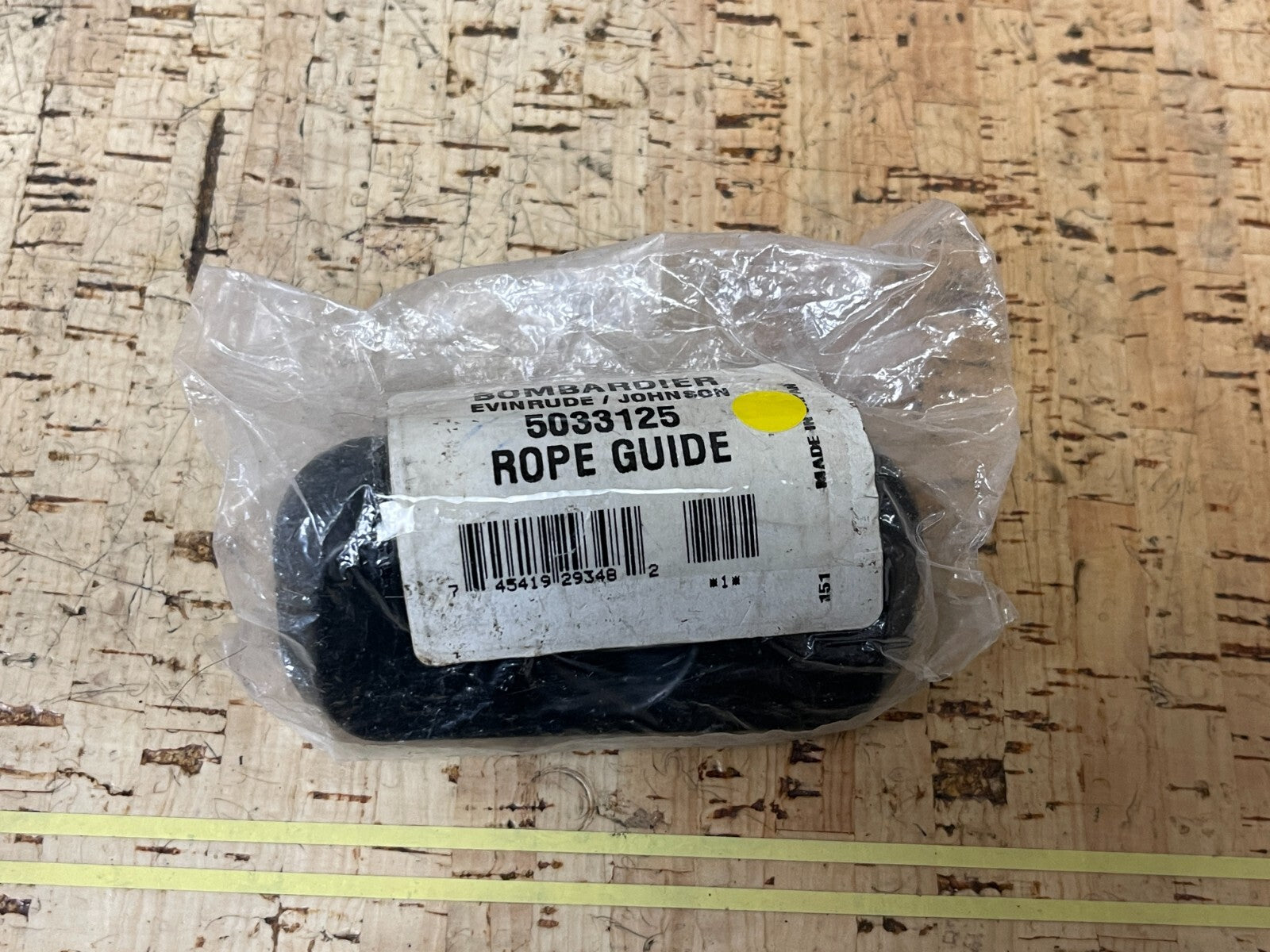 *NEW OEM* 0810 OMC Johnson Evinrude Rope Guide 5033125