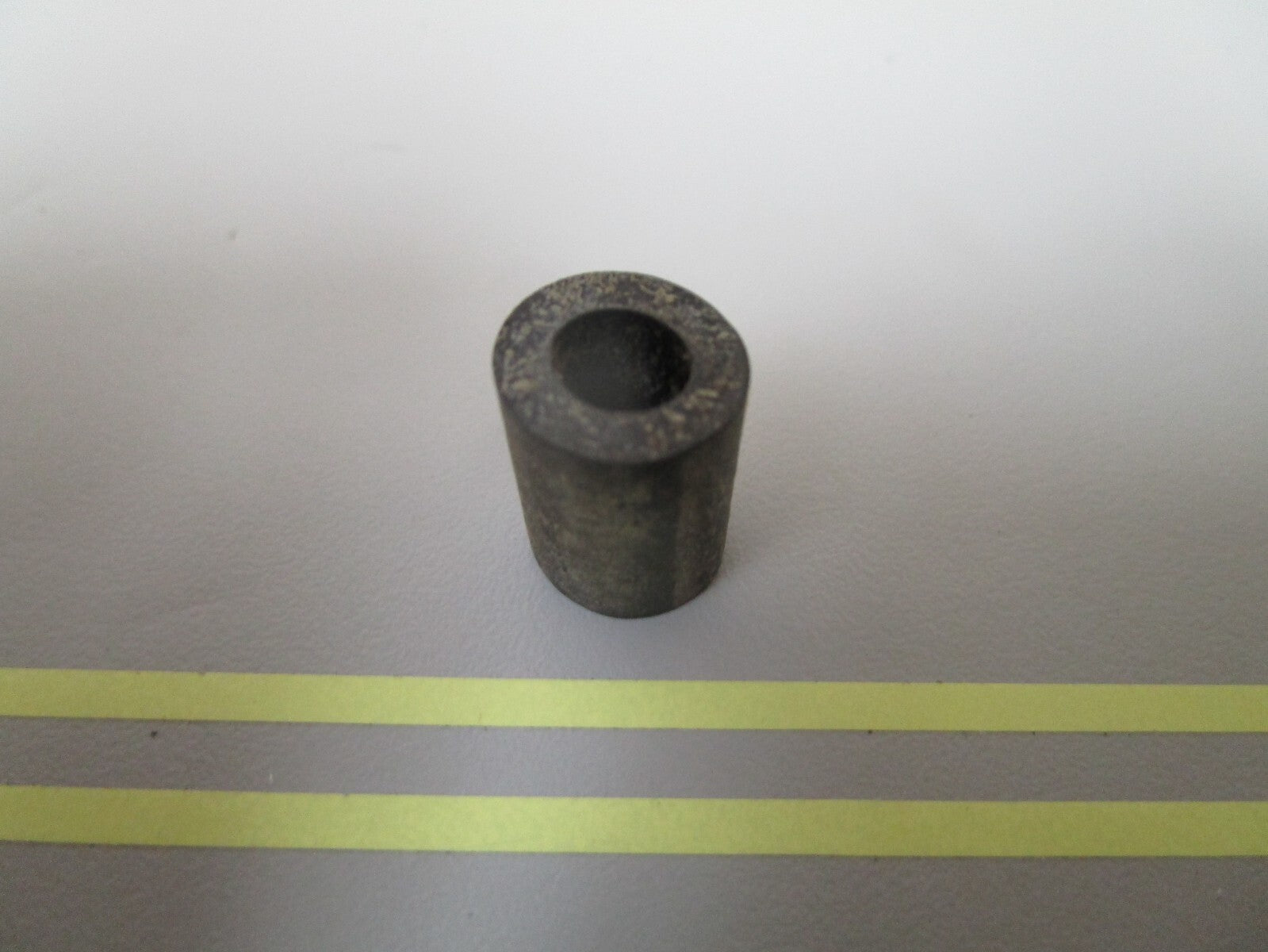 *NEW OEM* 0810 OMC Johnson Evinrude Bushing 315636 0315636