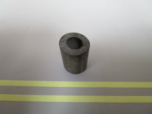 *NEW OEM* 0810 OMC Johnson Evinrude Bushing 315636 0315636