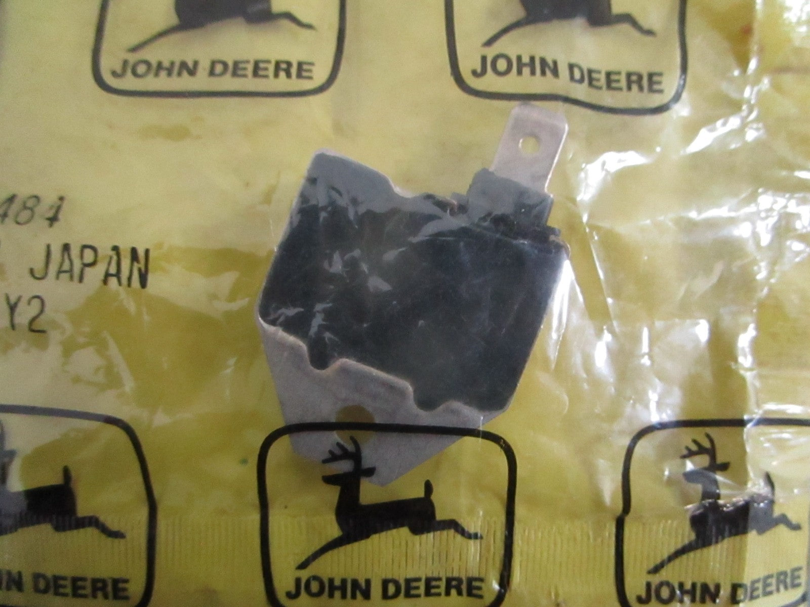 NEW OEM M73484 John Deere Igniter Coil 0820