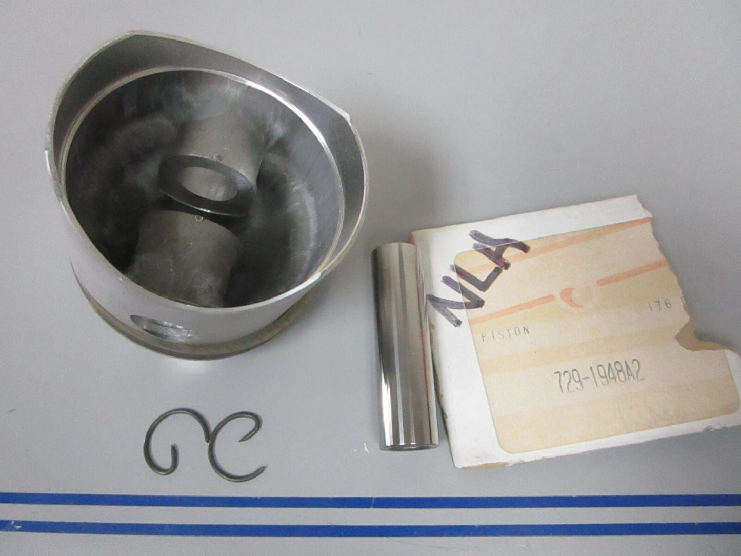 *NEW OEM* 0810 Mercury Quicksilver Piston Assembly 729-1948A2