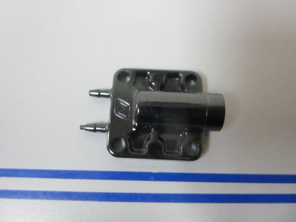 NEW OEM 338656 0338656 OMC Johnson Evinrude Primer Valve Cover 0720