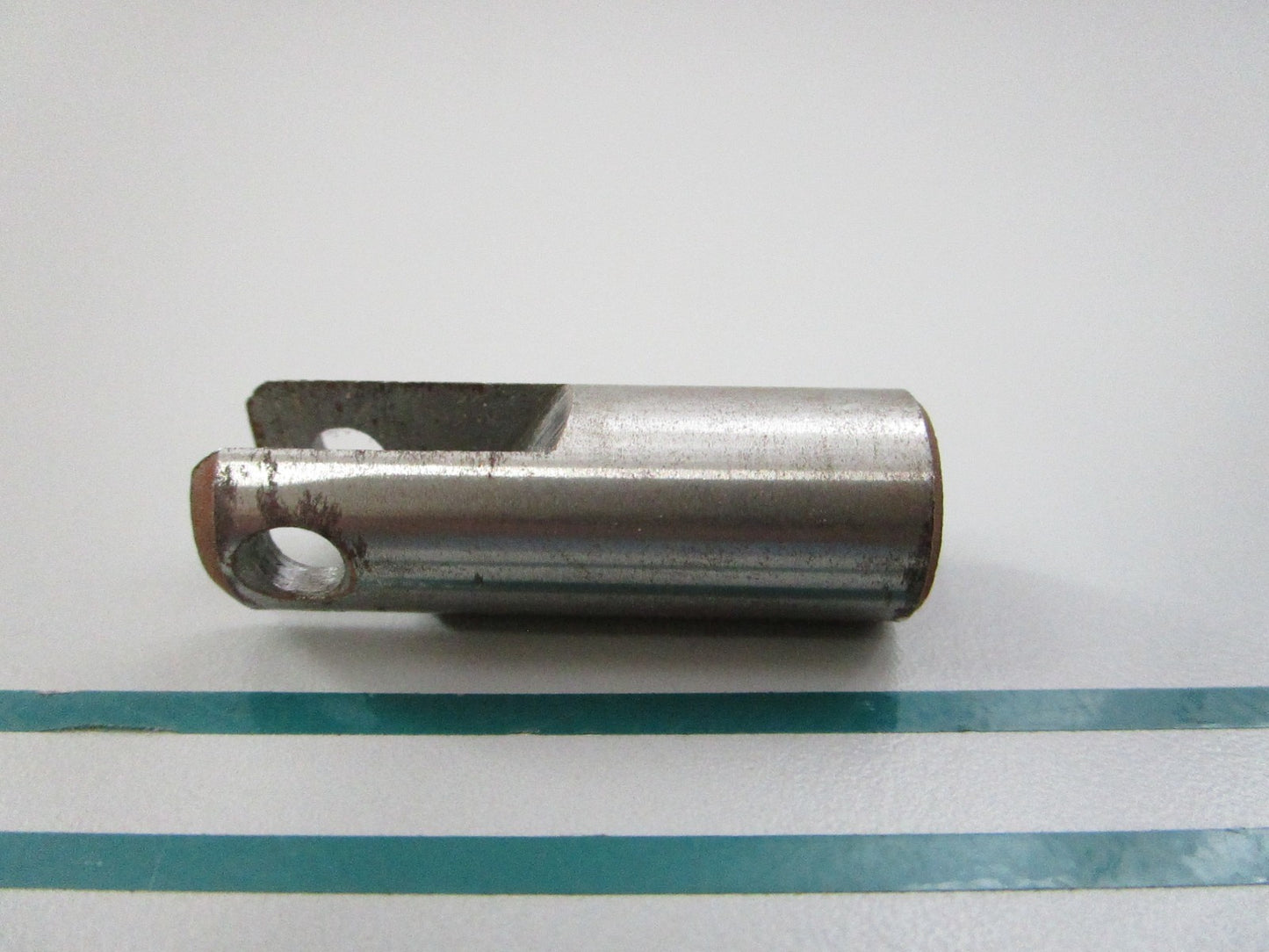 NEW OEM 25141-87E01 Suzuki Shifter Shaft 0810
