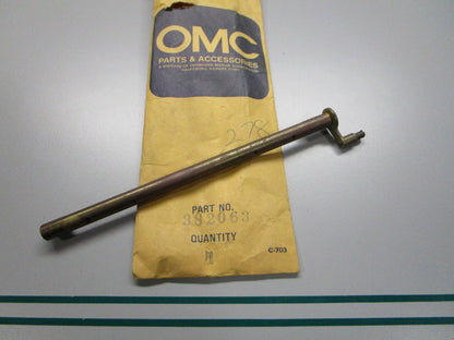 NEW OEM 382063 0382063 OMC Johnson Evinrude Choke Shaft 0810