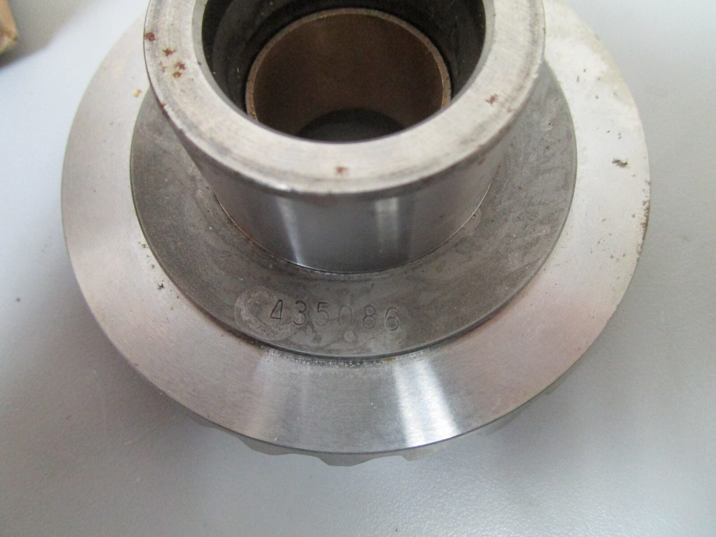 *NEW OEM* 0720 OMC Johnson Evinrude 26T Forward Gear 435086 0435086