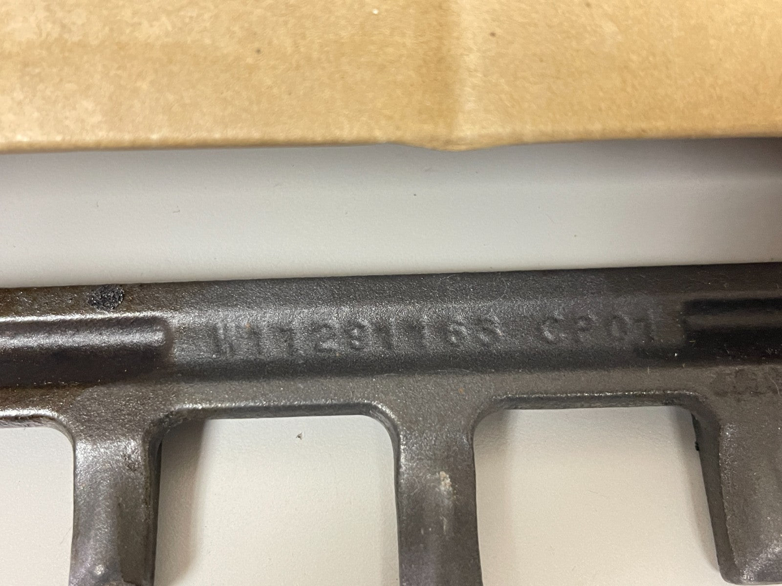 Whirlpool NEW OEM Cast Iron Burner Grate W11380124 KitchenAid Gas Range 0720
