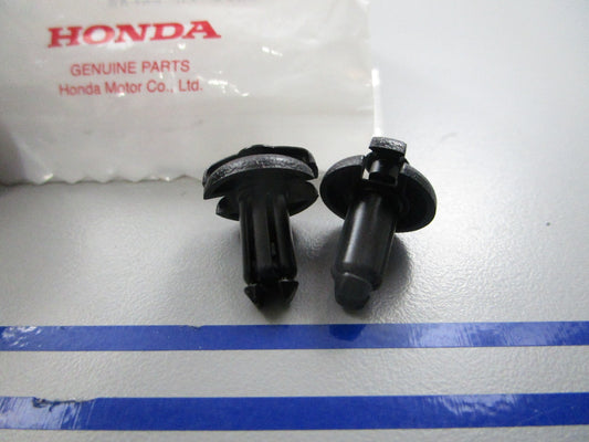 *NEW OEM* (LOT OF 2) 0810 Honda Trim Clip 90683-GAZ-003