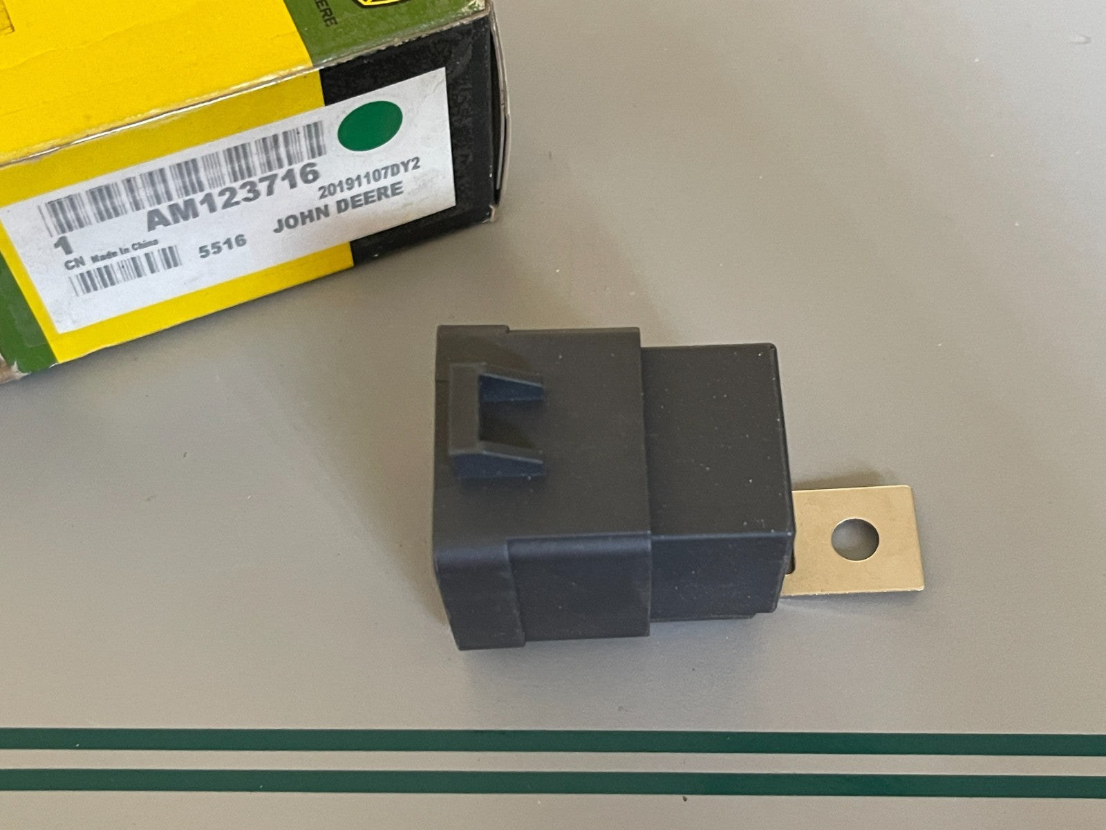 John Deere AM123716 NEW OEM Relay 12V 30A ZTrak X700 X500 Front Mower Gator 0720