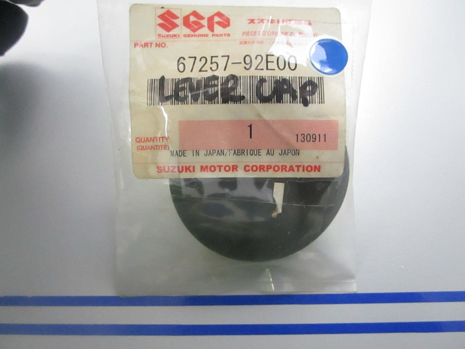 *NEW OEM* 0810 Suzuki Lever Cap 67257-92E00