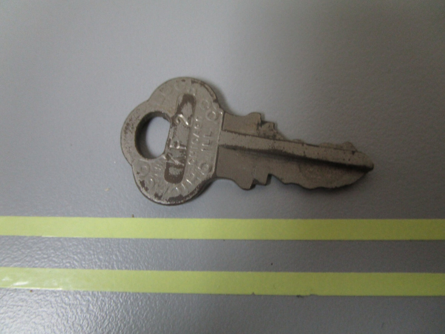 *NEW OEM* 0810 OMC Johnson Evinrude Ignition Key KF2 501517 0501517