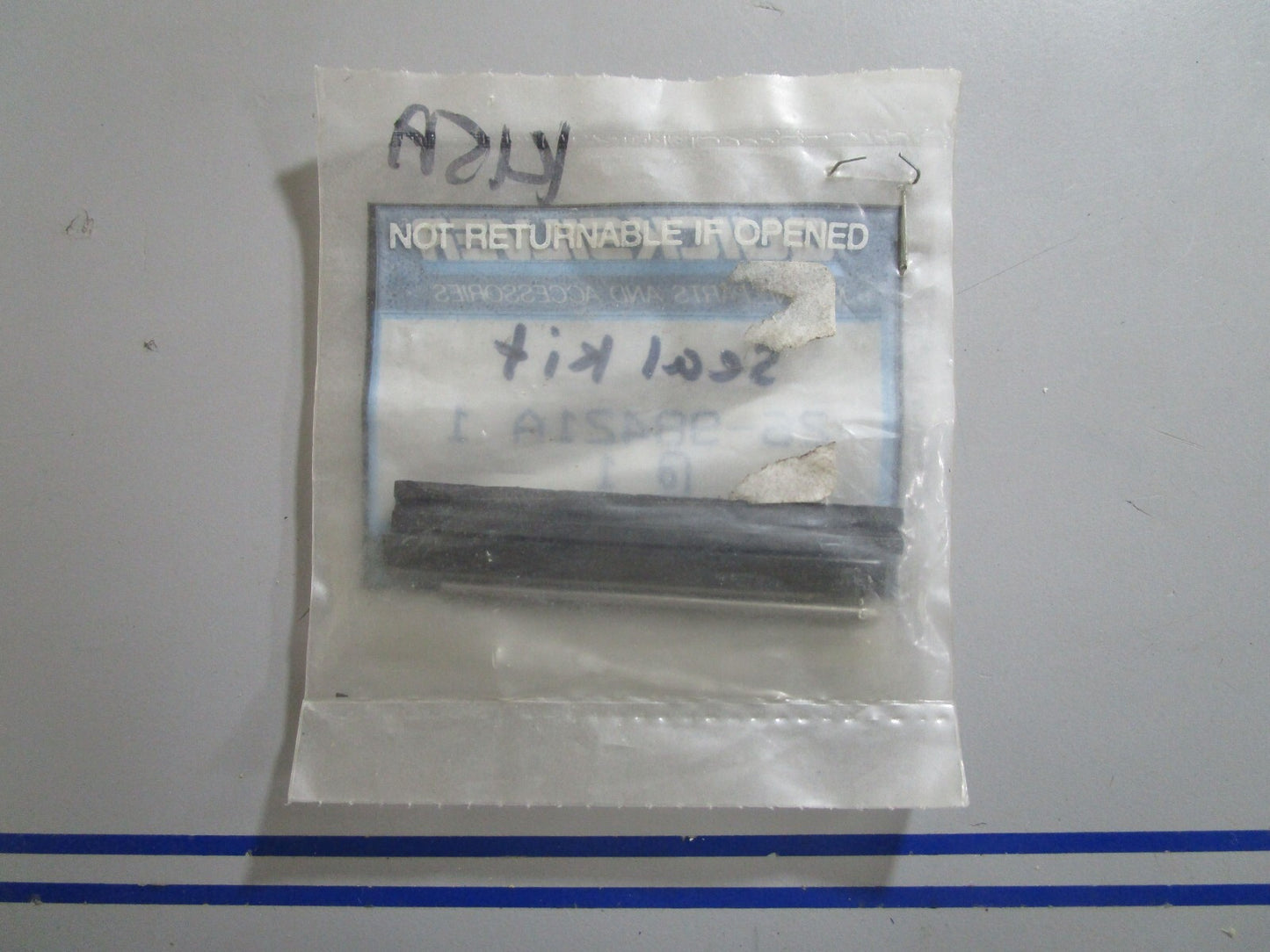 *NEW OEM* 0770 Mercury Quicksilver Seal Kit 26-98421A1