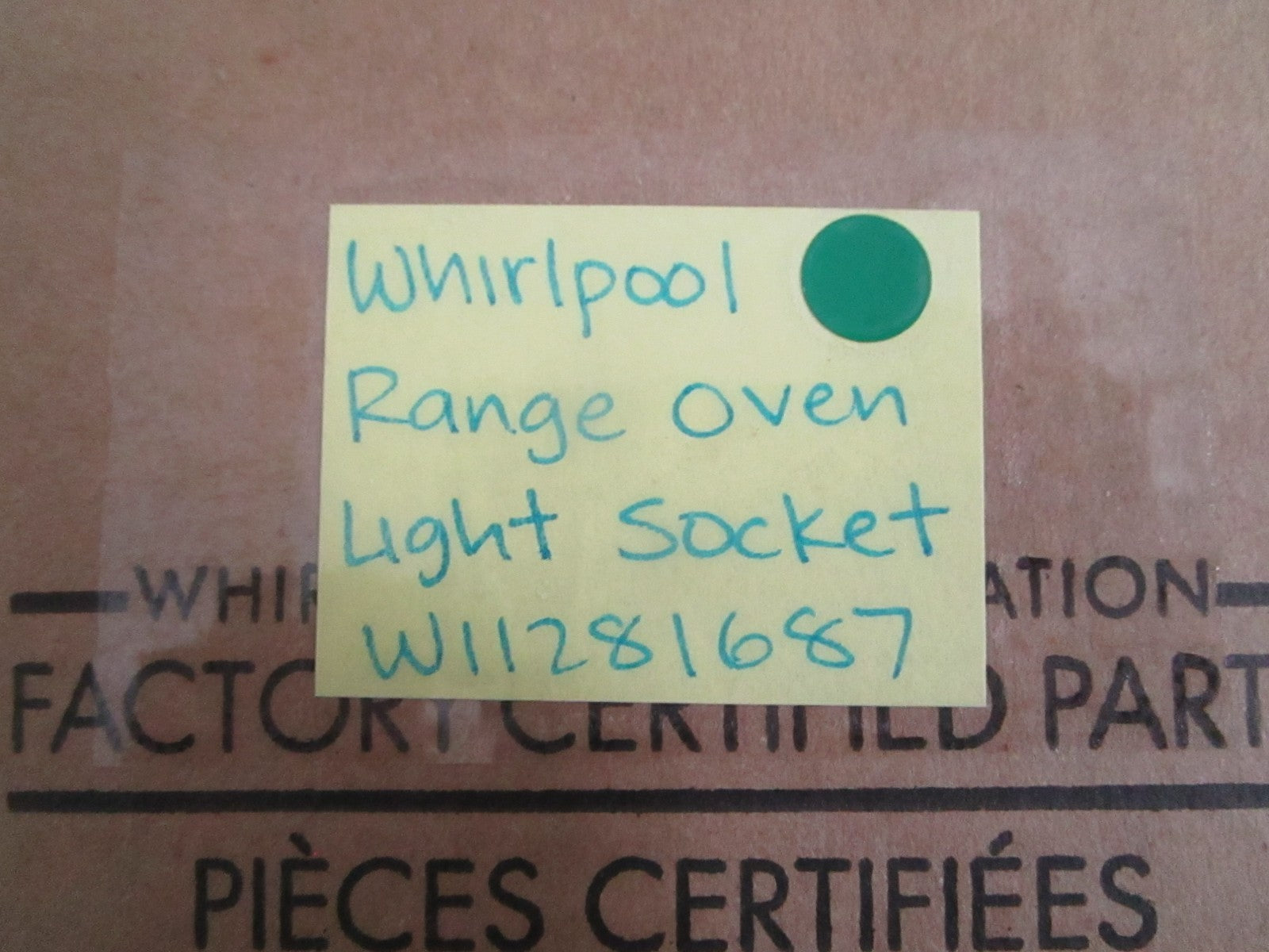 NEW OEM W11281687 Whirlpool Range Oven Light Socket 0820