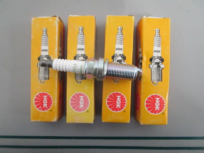 NEW OEM (LOT OF 4) LFR5A-11 NGK Spark Plug 0820