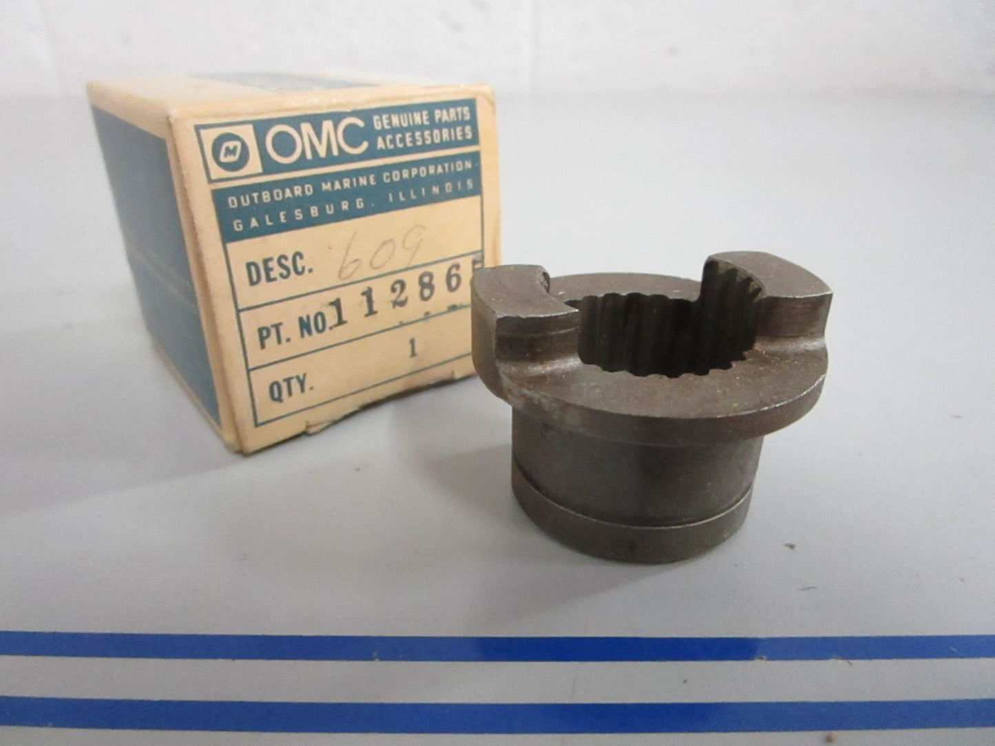 NEW OEM 112865 0112865 OMC Johnson Evinrude Shifter 0820