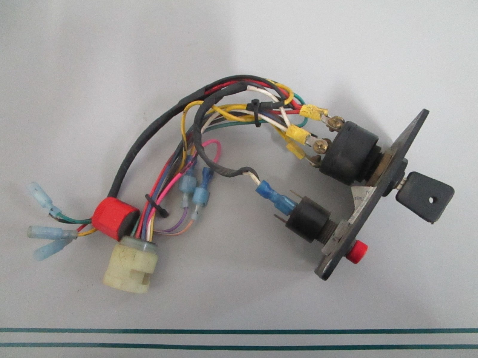 NEW OEM Skeeter Yamaha Ignition Switch 0820