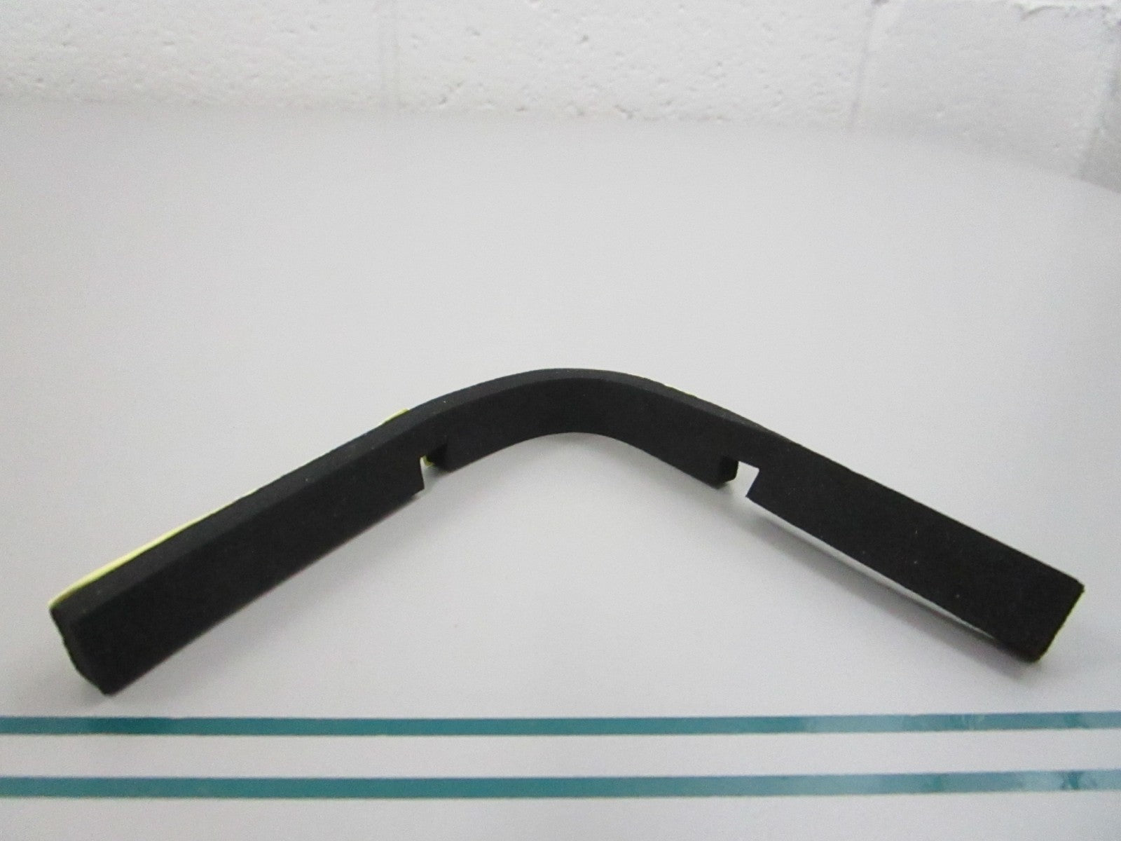 NEW OEM 57000392 Harley Davidson LH Outer Fairing Seal 0810