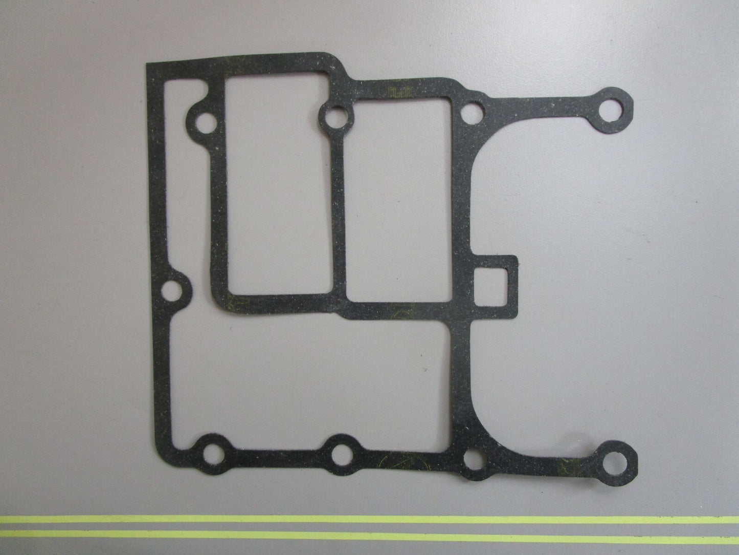 *NEW OEM* 0820 Mercury Force Gasket 27-F474279