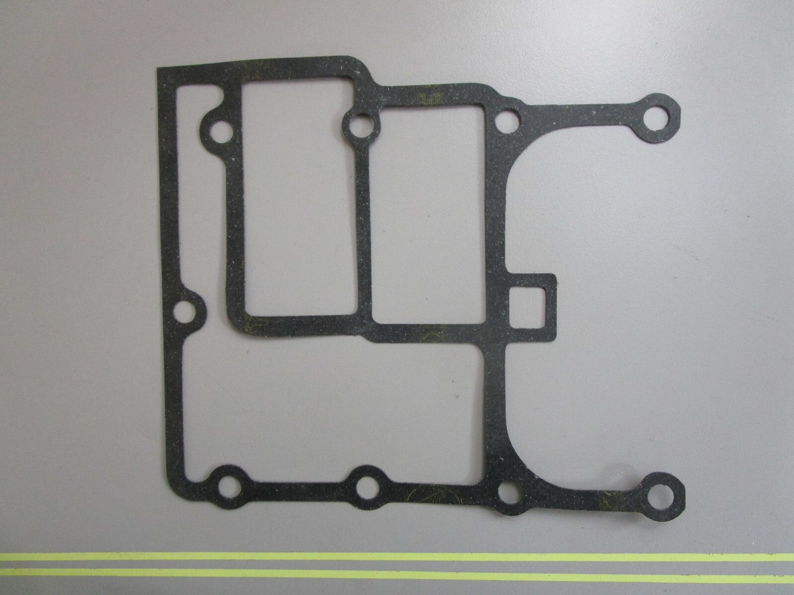 *NEW OEM* 0820 Mercury Force Gasket 27-F474279