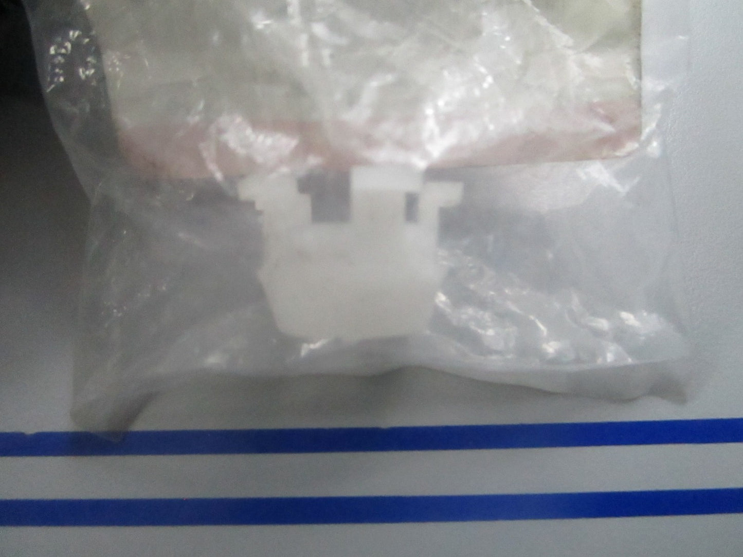 *NEW OEM* 0810 Suzuki Drain Tube Retainer 13979-37400