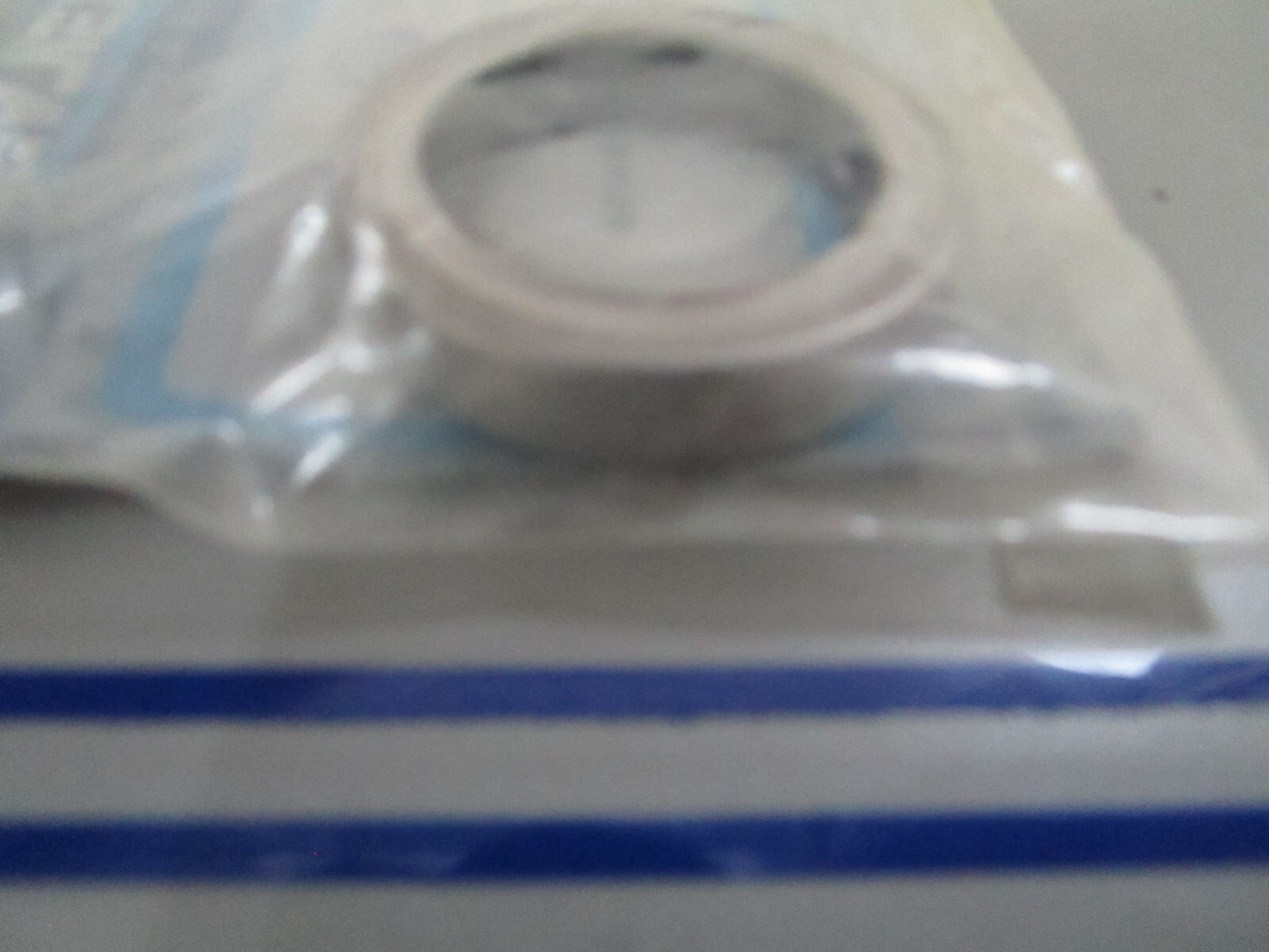 *NEW OEM* 0810 Mercury Quicksilver Seal 26-12224