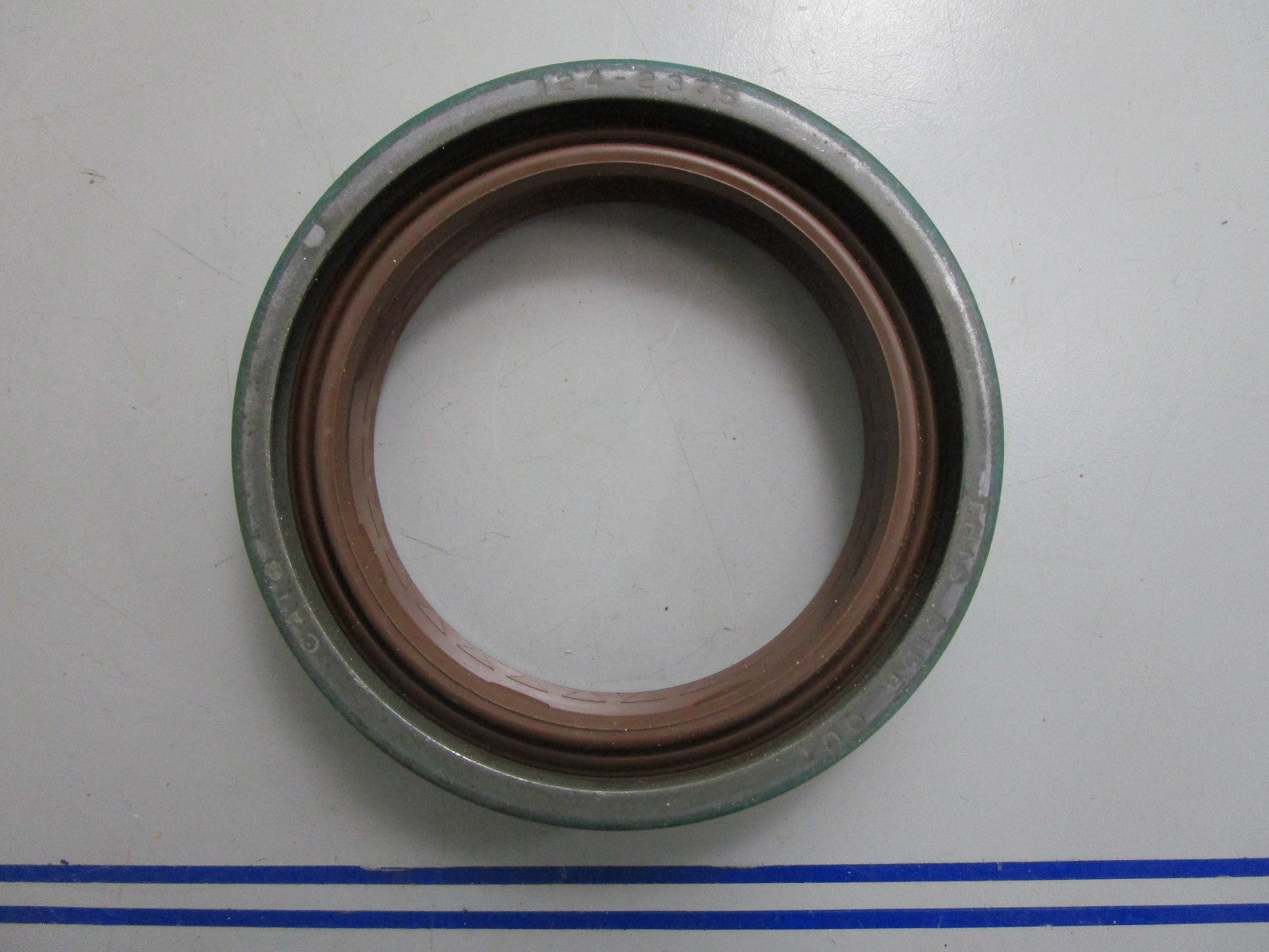 *NEW OEM* 0820 CAT 84.29mm Shaft Diameter Lip Seal 124-2375