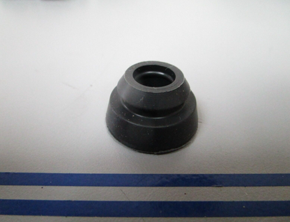 *NEW OEM* 0810 OMC Johnson Evinrude Seal 3855020