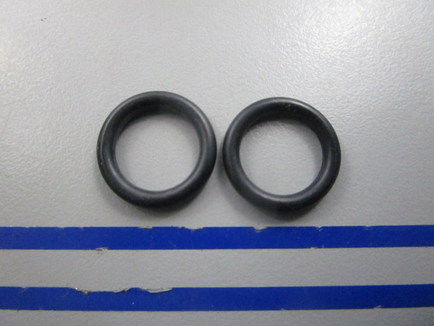 NEW OEM (LOT OF 2) 925055 Volvo Penta O-Ring 0810