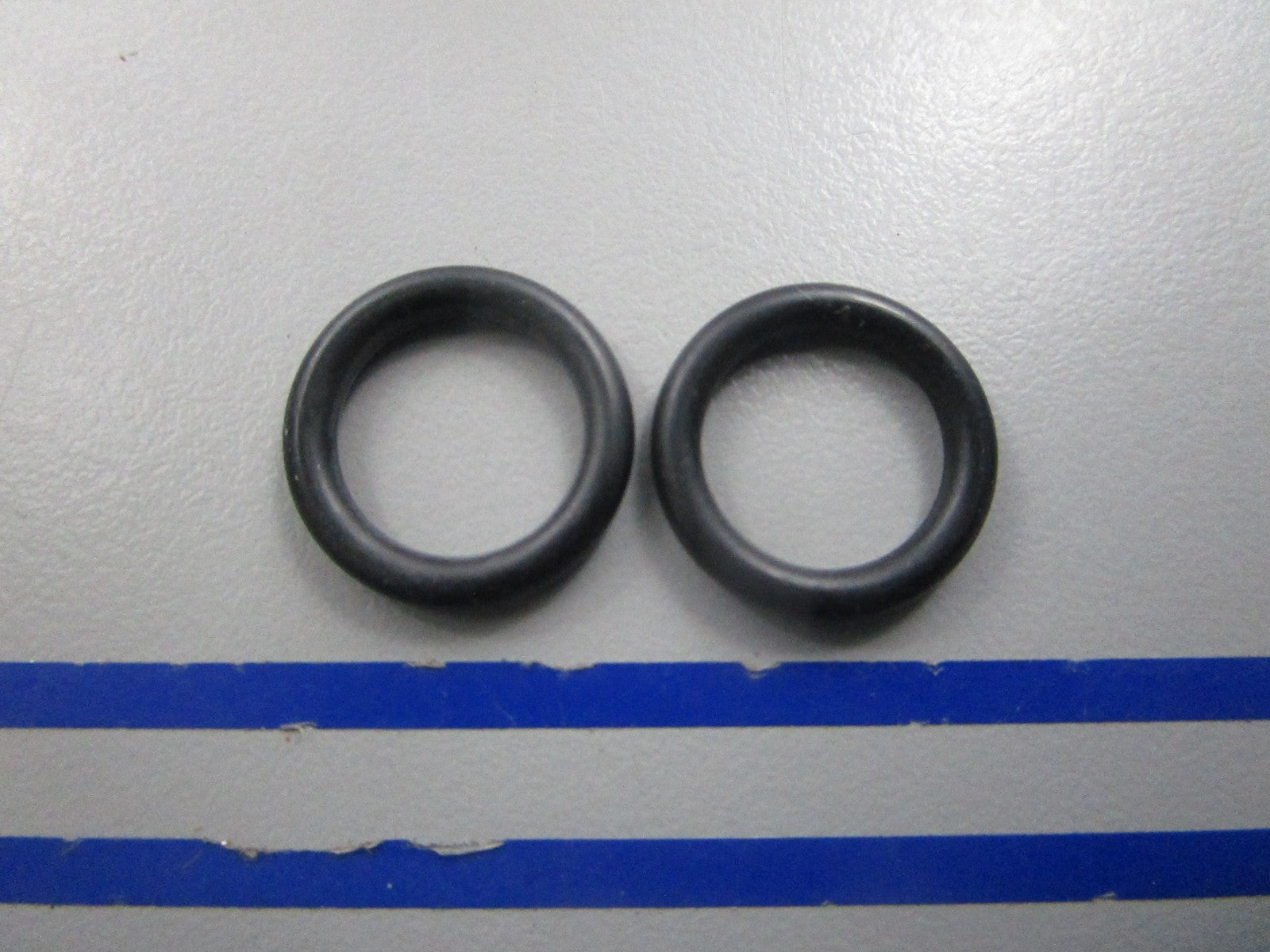 NEW OEM (LOT OF 2) 925055 Volvo Penta O-Ring 0810