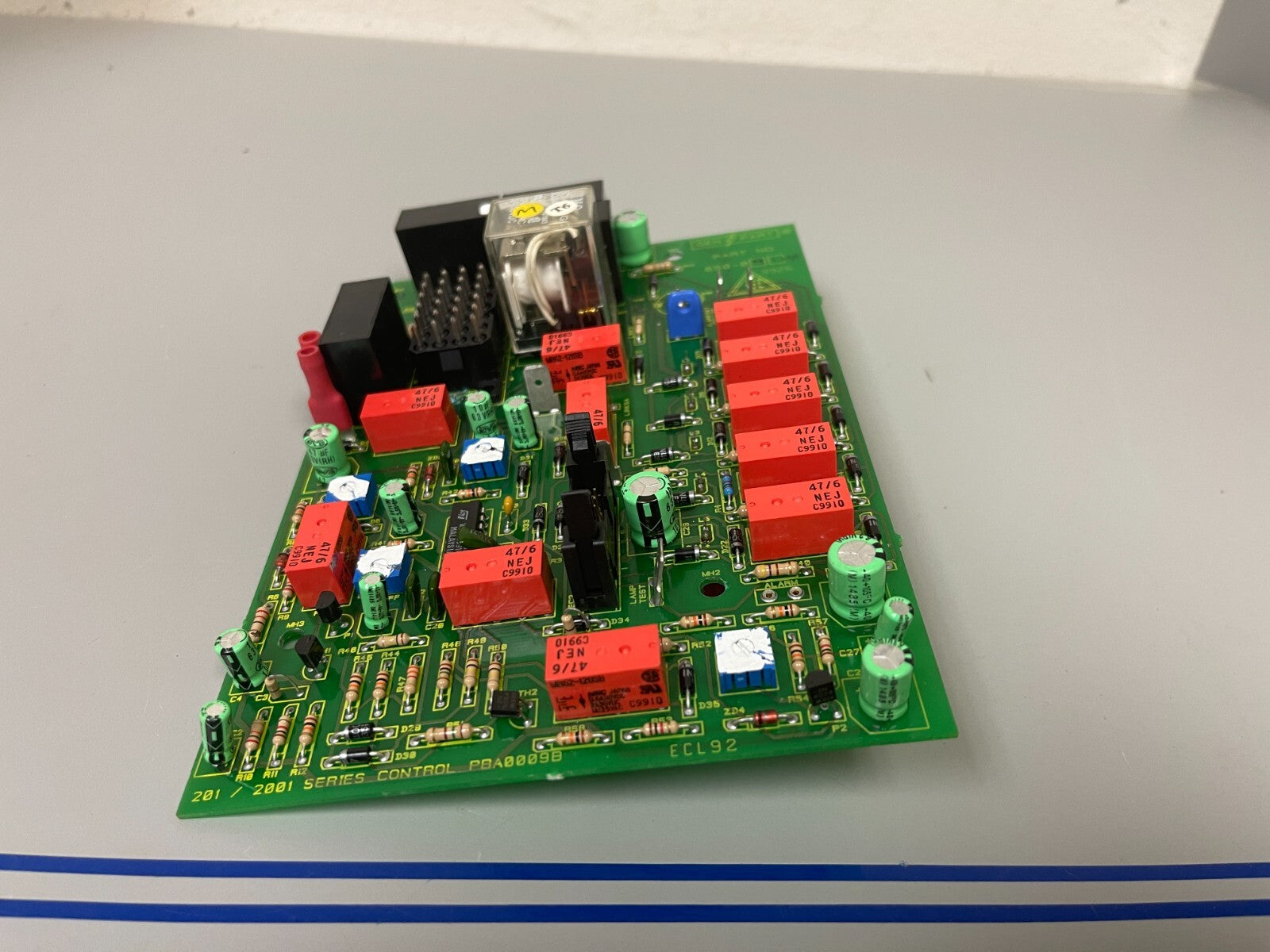 *NEW* 0720 Gen Part 12V 2001 Series Circuit Control Board PCB650-091 10000-68730