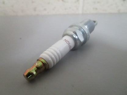 *NEW* (LOT OF 6) 0820 Champion Spark Plug QC12PEP