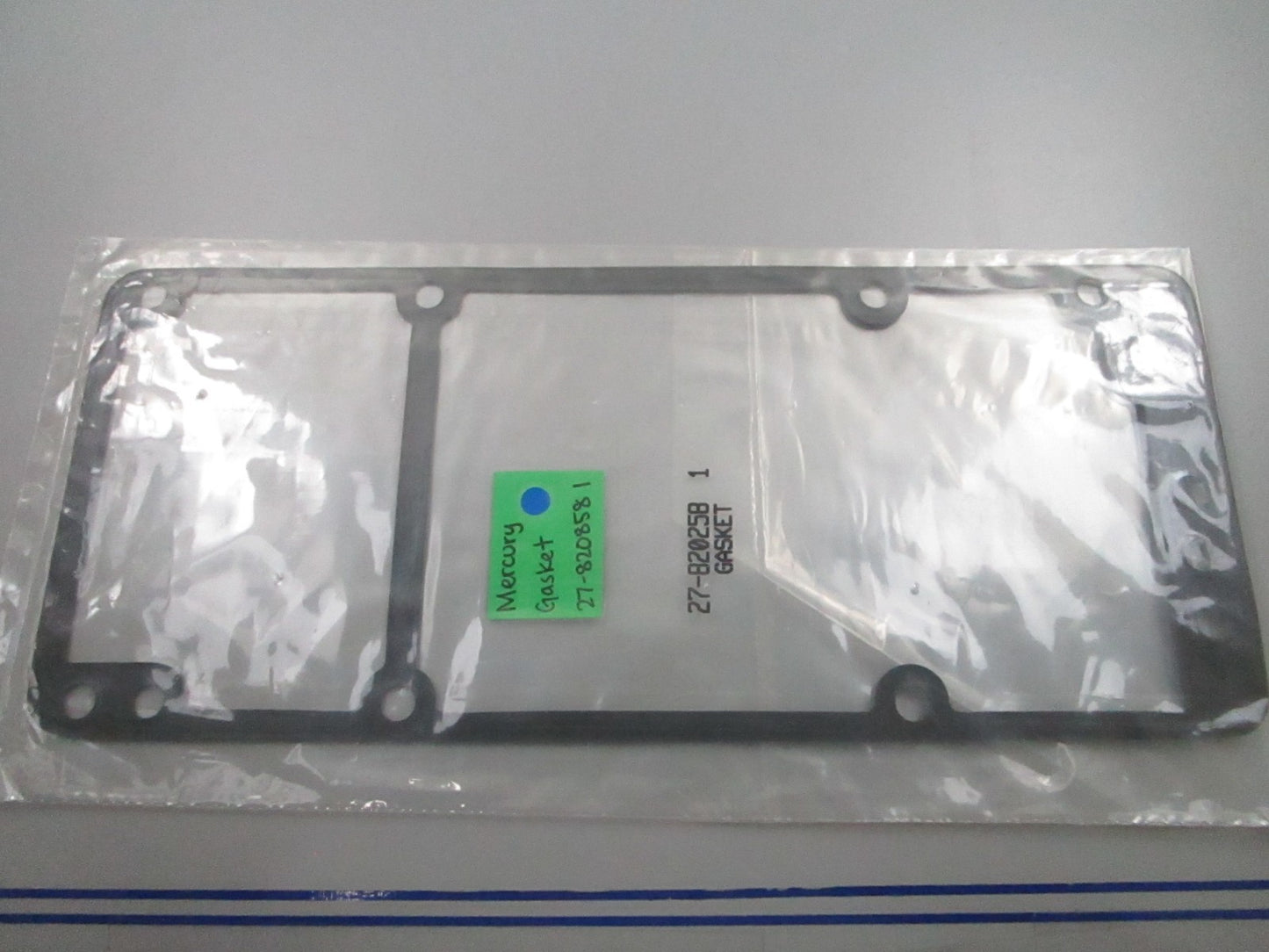*NEW OEM* 0810 Mercury Quicksilver Gasket 27-820858 1