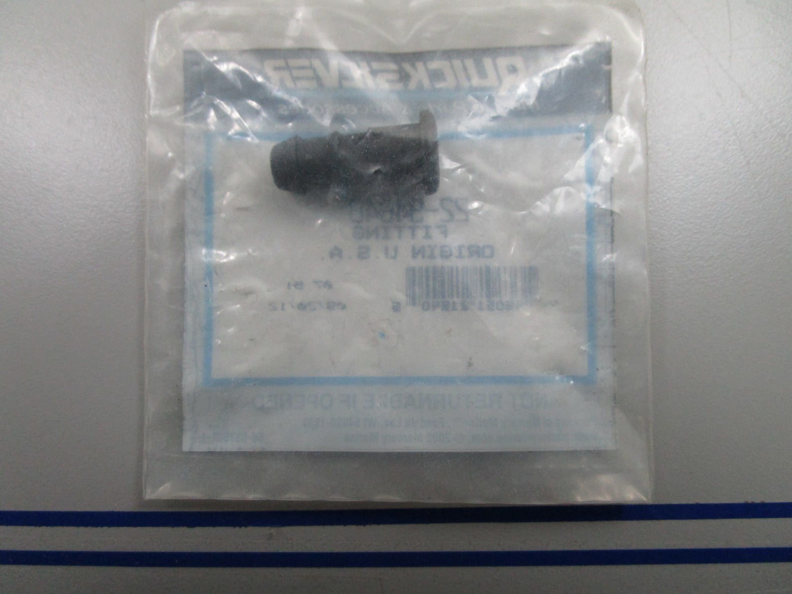 *NEW OEM* 0810 Mercury Quicksilver Fitting 22-94848