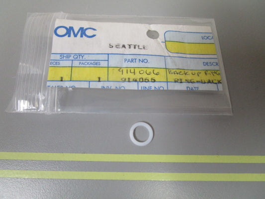 *NEW OEM* 0810 OMC Johnson Evinrude Back Up Ring 914066 0914066