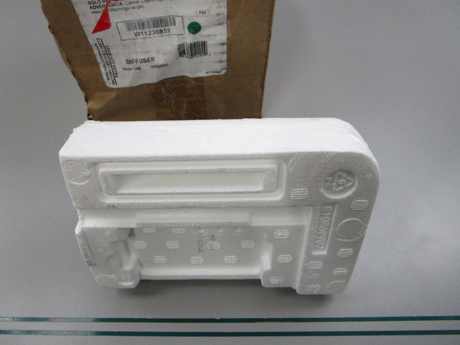 NEW OEM W11236851 Whirlpool Diffuser 0810