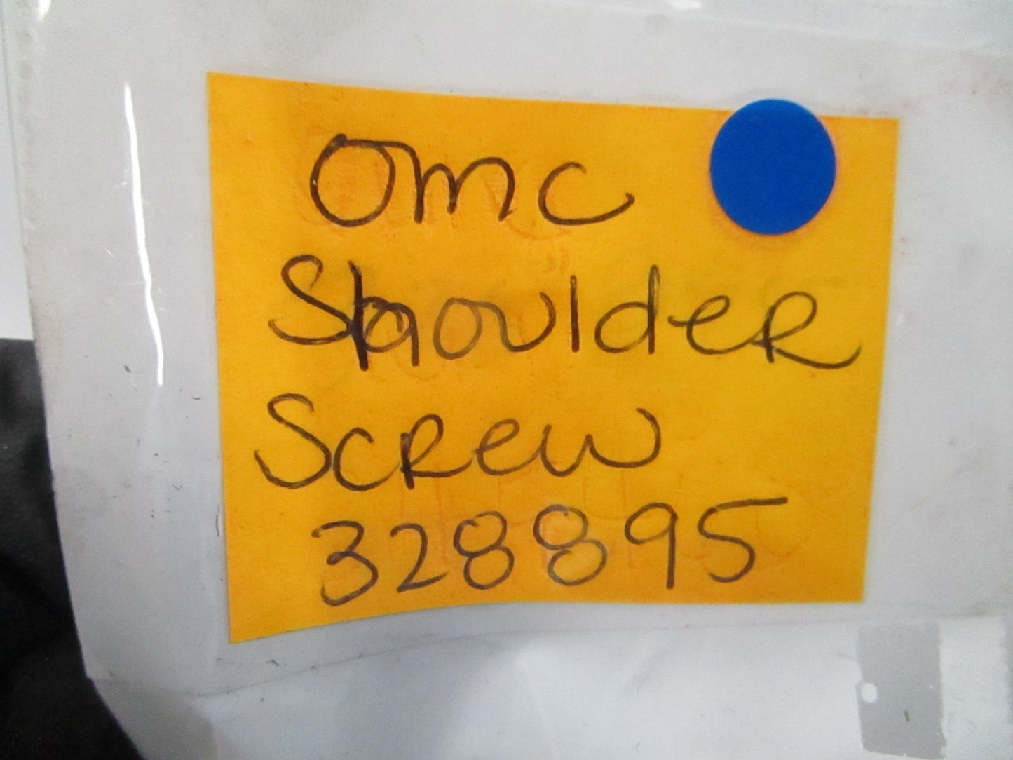 *NEW OEM* 0810 OMC Johnson Evinrude Shoulder Screw 328895 0328895