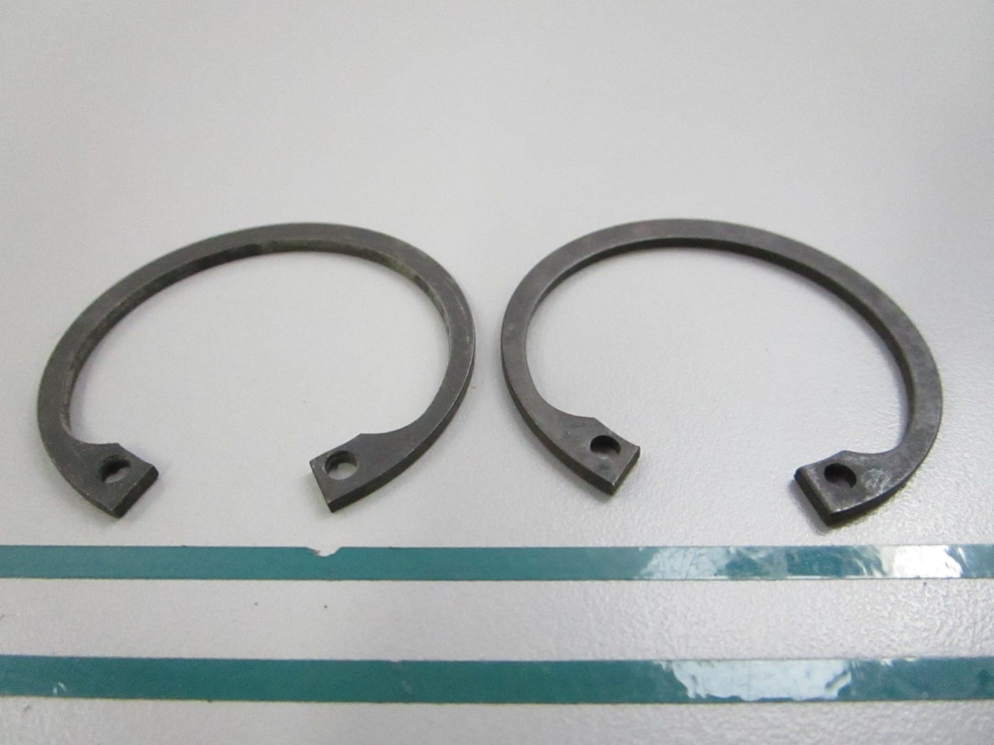 NEW OEM (LOT OF 2) 914523 Volvo Penta Snap Ring 0810
