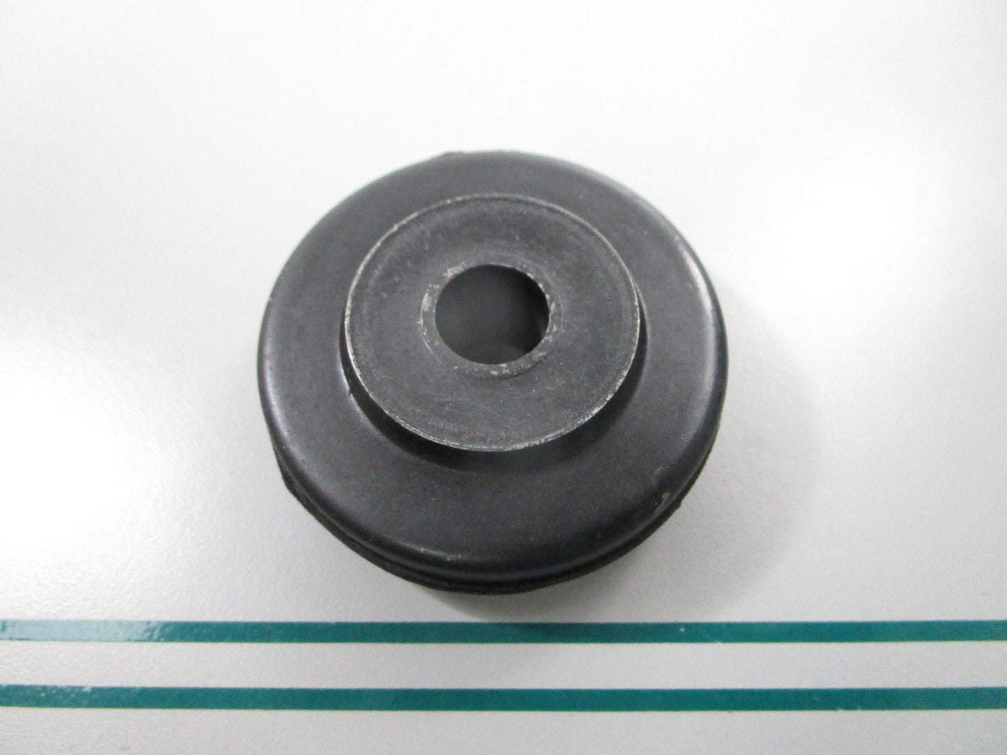 NEW OEM 7Y-1035 CAT Rubber Mount 0810