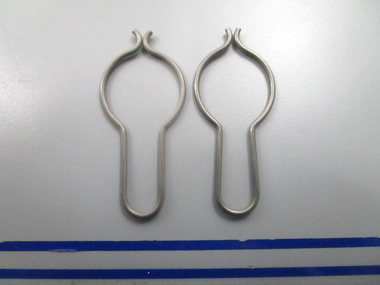 *NEW OEM* (LOT OF 2) 0810 OMC Johnson Evinrude Pinion Spring 309736 0309736