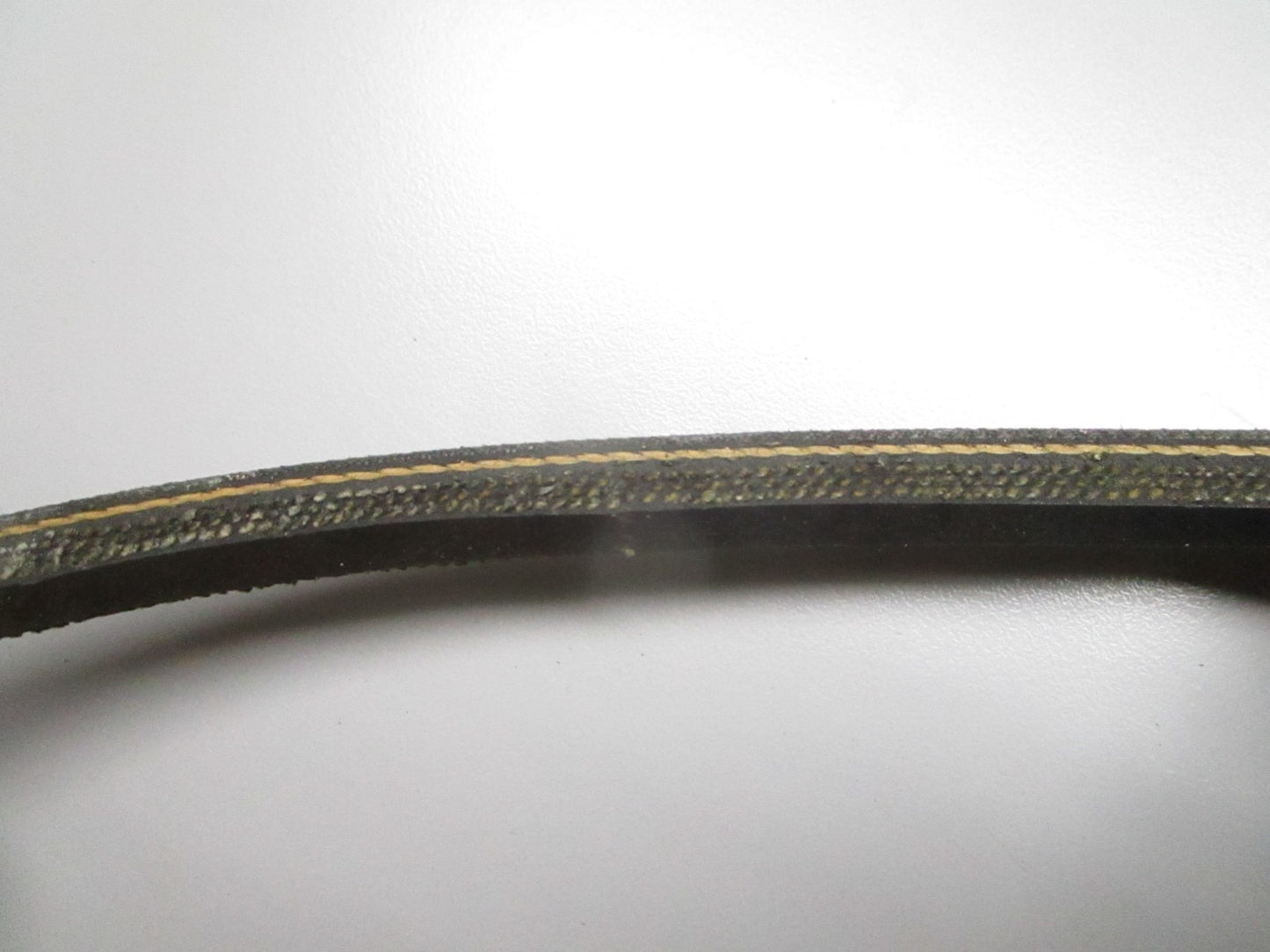 *NEW OEM* 0810 Volvo Penta V-Belt 3853713